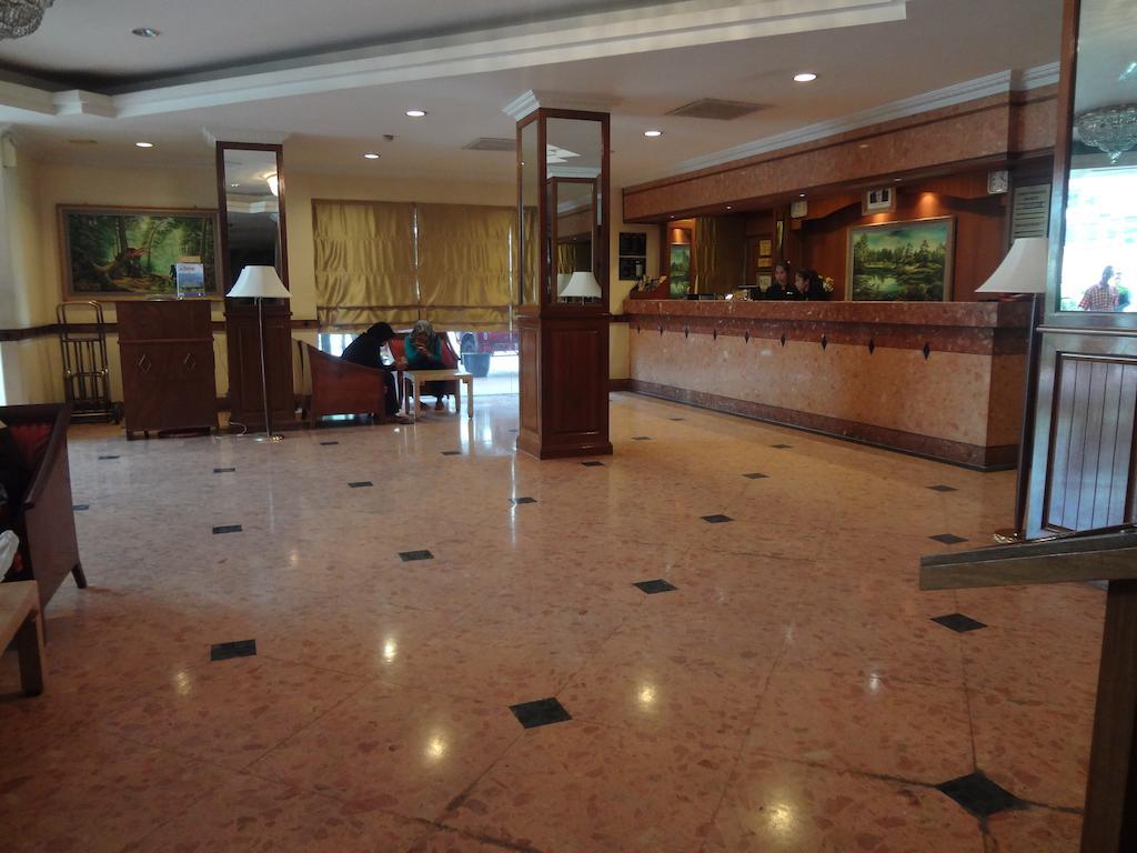 Holiday Villa Hotel City Centre Phnom Penh Extérieur photo